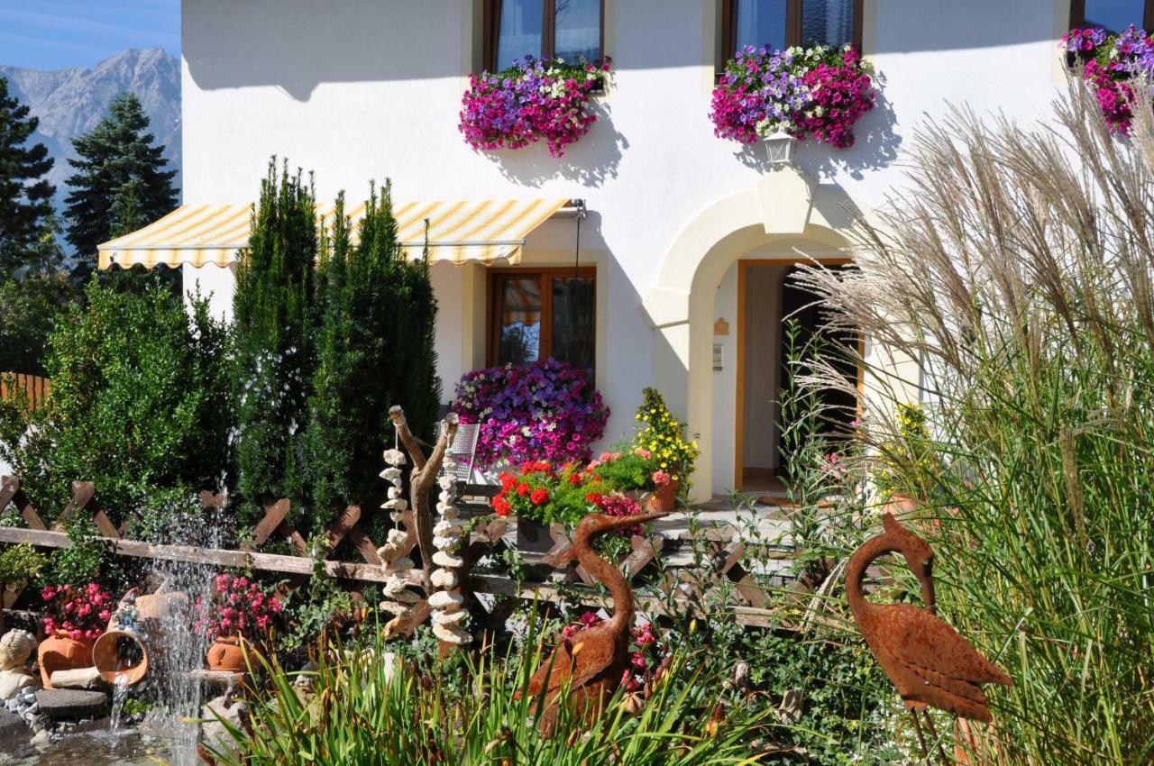 Gaestehaus Alpenblick Mutters Екстер'єр фото